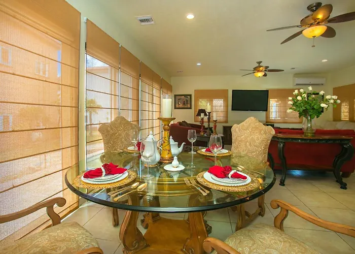 Acomodação com café da manhã  Beach House Luxury Vacation - Paradise 2 Prívate Master Suites Ocean&garden View *